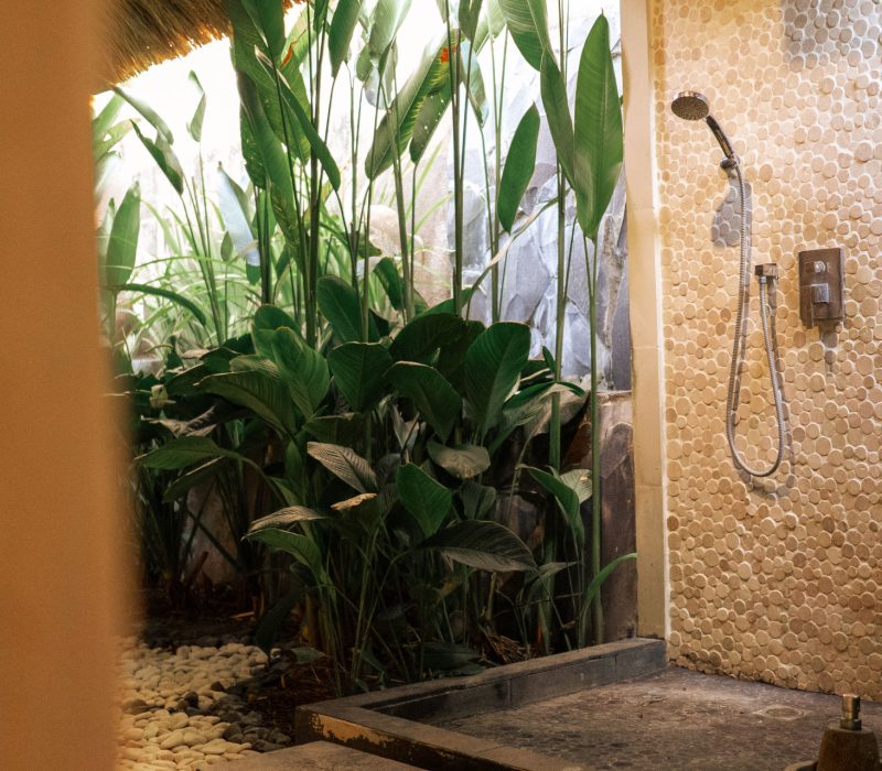 bathroom-maylie-bali-villa-19